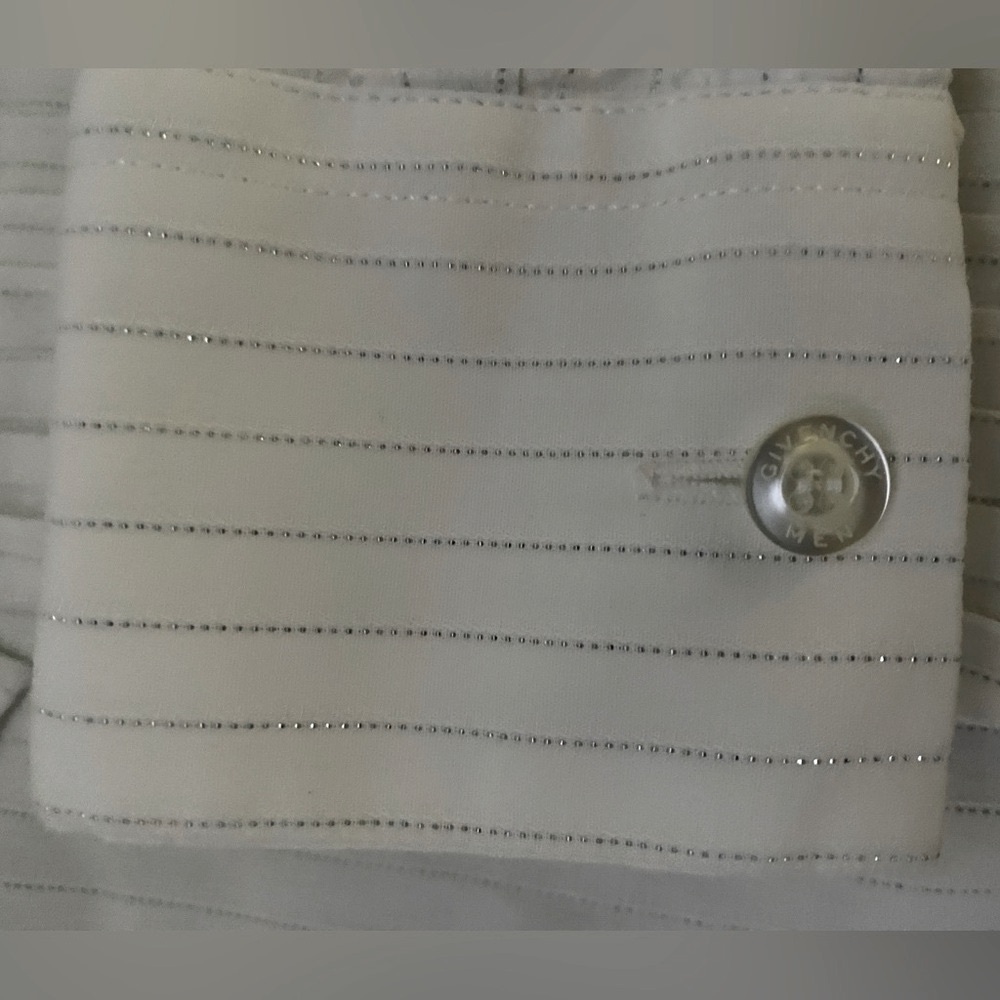 GIVENCHY White & Silver Lurex  Pinstripes Pleated  Mens Shirt IT 38, US S - Picture 9 of 12